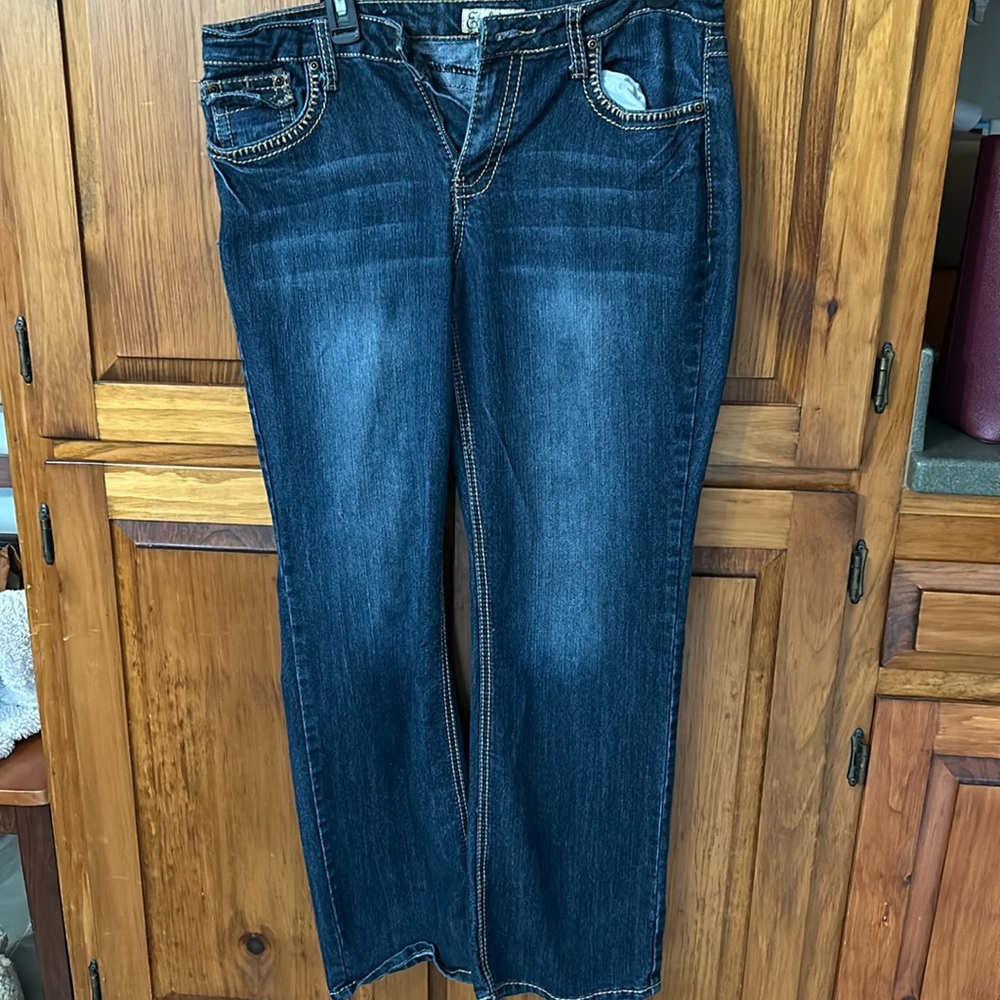 Size 14 Earl Jean jeans… good condition